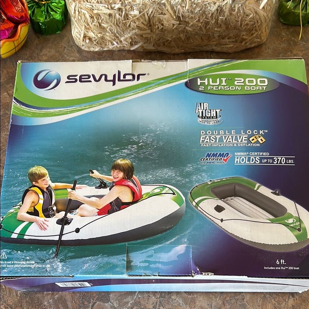 Sevylor HUI 200 Inflatable Boat